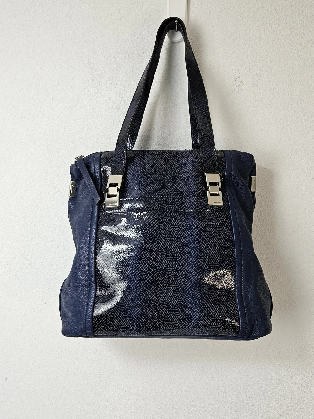 B MAKOWSKY Blue Pebble Leather and Snakeskin Embossed Leather Shoulder Bag